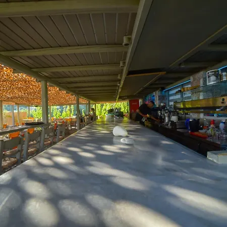 Apartment Petradi & *