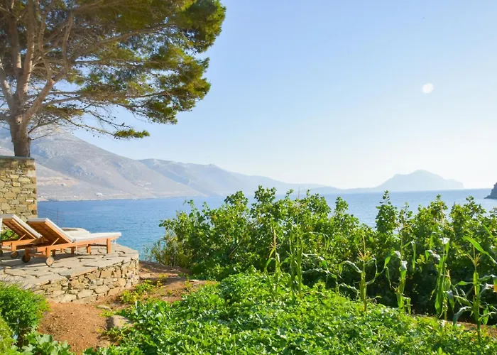 Petradi & Lejlighed Aegiali