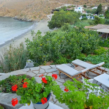 Apartment Petradi &